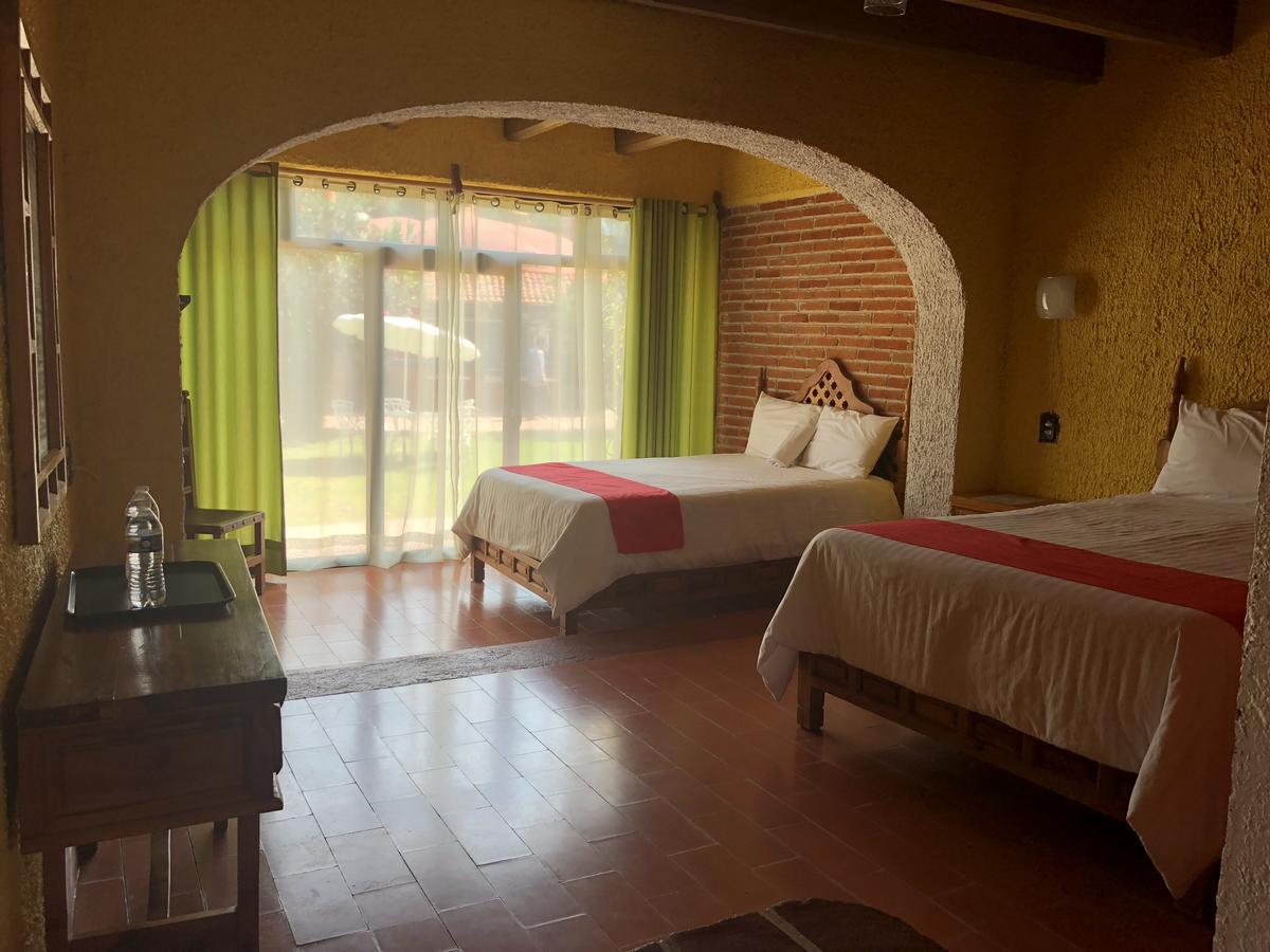 تيكيسكيابان Mi Hotel المظهر الخارجي الصورة